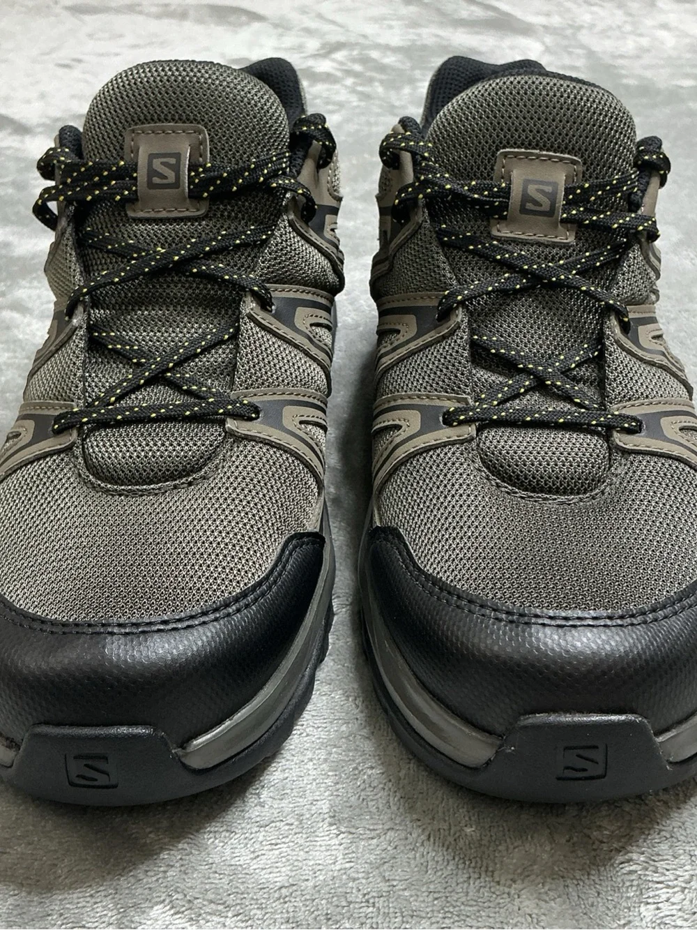 Salomon Barrakee Hiking Shoes Men's 9.5 Beluga Bungee Cord Black outdoor comfort